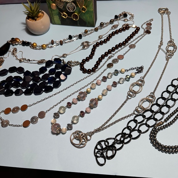 Jewellery bundle - Picture 3 of 4